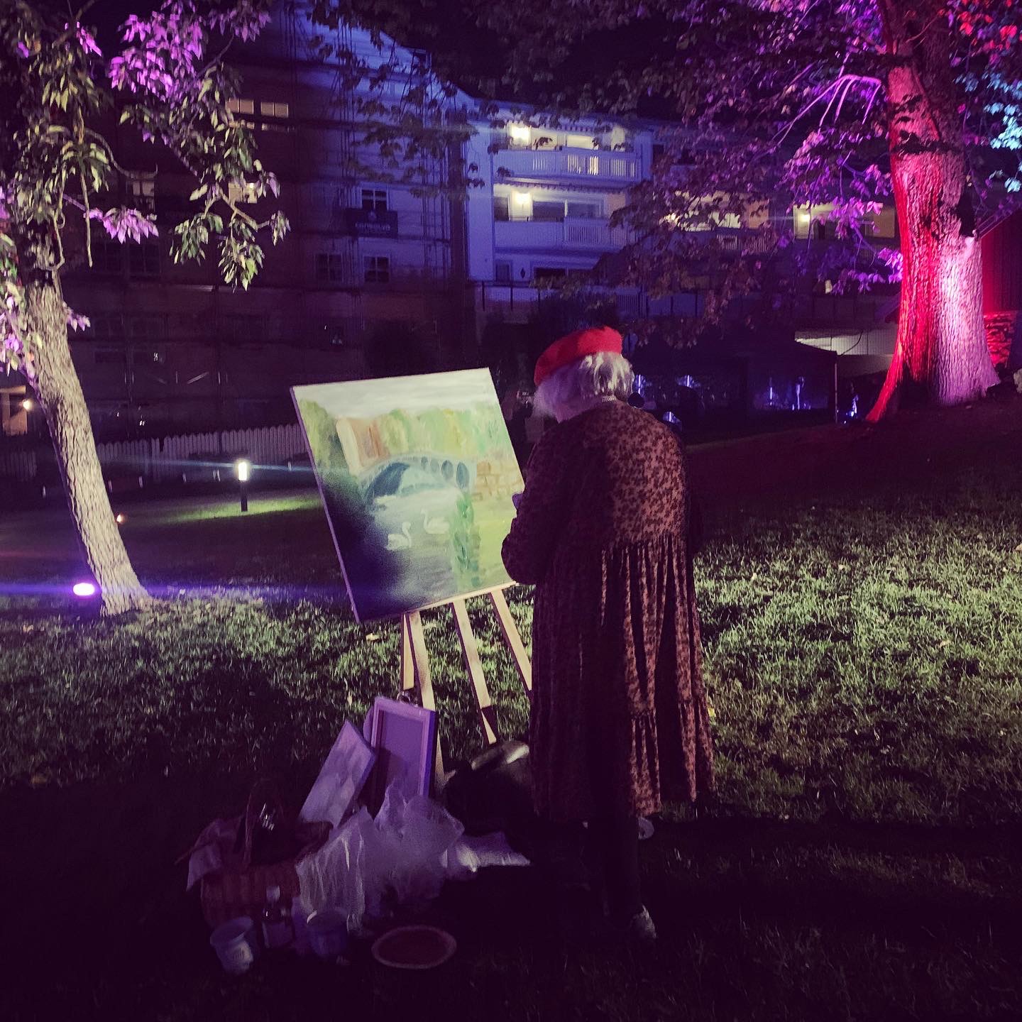 Elvelangs tilbake i Sandvika!